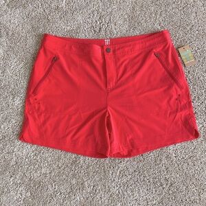 Title Nine Rogue Short Size 12 NWT